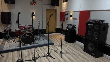 Estudio-B-antiga-Sala-3-04